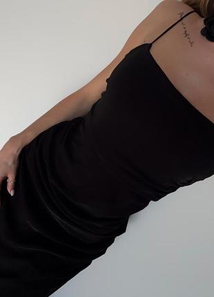 Розкішна вечірня сукня zara з відкритою спинкою