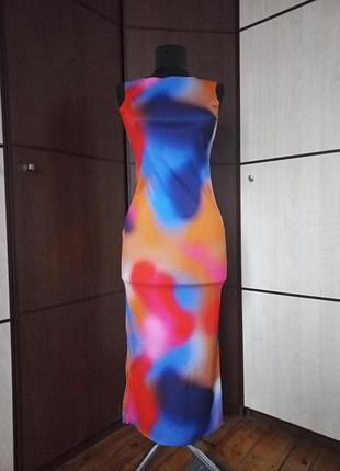 Сукня в рубчик