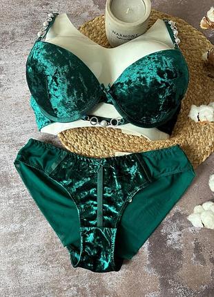 Велюровое женское нижнее белье комплект изумрудный