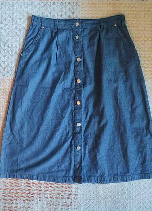 Джинсова юбка міді з карманами damart