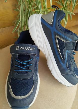 Кросівки  34 розмір  zig zag