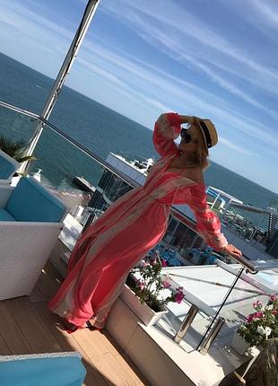 Довга гарна сукня yves saint laurent