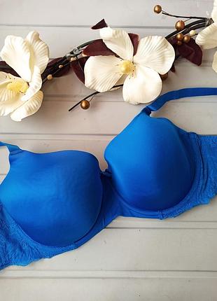 Классный бюстгальтер с гладкими чашечками 85g