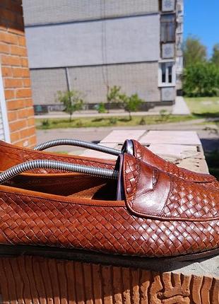Шкіряні плетені туфлі