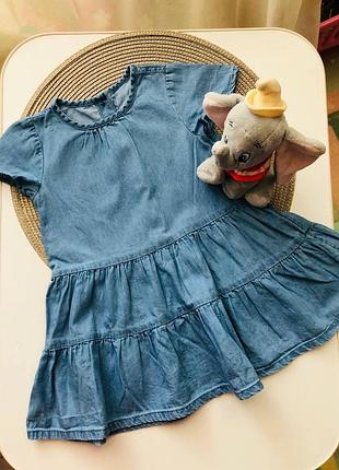 Джинсивое платье для девочки фирмы m&amp;s, 80 размер, состояние очень красивое