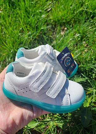 Кроссовки на мальчиков 👟