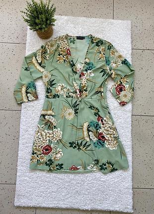 Сукня prettylittlething l