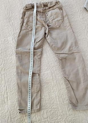 Джинсы бежевые,фирменные.