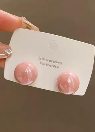 Очень нежные серьги гвоздики плесени