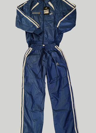 Спортивный костюм на мальчика