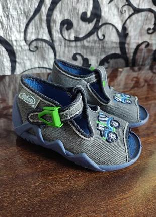 Босоніжки дитячі польської фірми befado