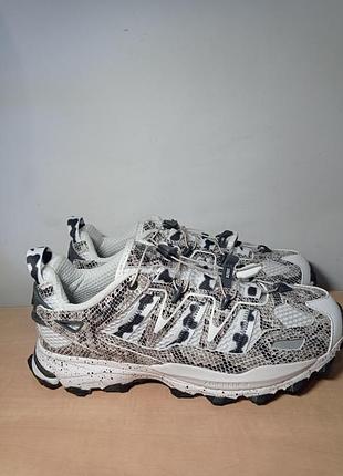 Кроссовки adidas