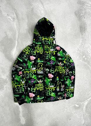 Куртка зимова  зі знімним капюшоном