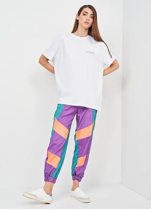 Легкі спортивні штани bershka