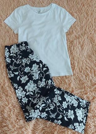 Піжама або костюм для дому, розмір 6-8 (євро 34-36)