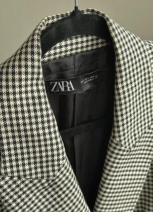 Піджак жакет zara з золотими ґудзиками2 фото