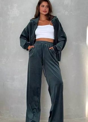 Спортивний костюм