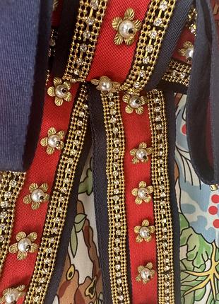 Сукня gucci із брошкою 9