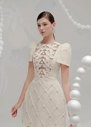 Коктейльное повседневное платье в стиле old money трикотажное твидовое мини меди классическое приталенное