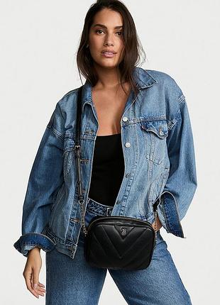 Классический кроссбоди на змейке от victoria's secret