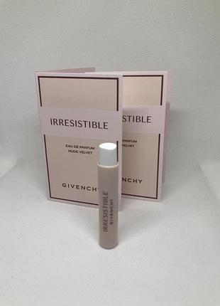 Оригинальный пробник парфюмированная вода rresistible nude velvet givenchy