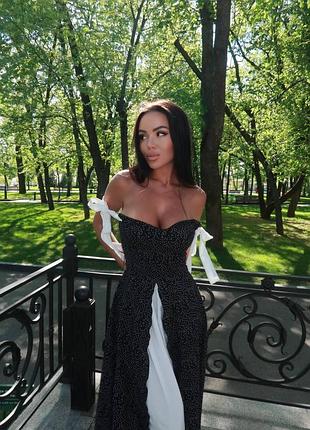 Легкое романтичное платье миди сарафан вырез цветочный принт рисунок декольте бретельки банты