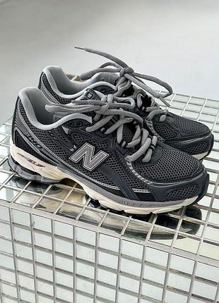 Круті жіночі кросівки new balance 740v2 dark grey graphite графітові