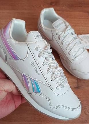 Новые оригинальные reebok р35 длина стельки по факту 23.5см