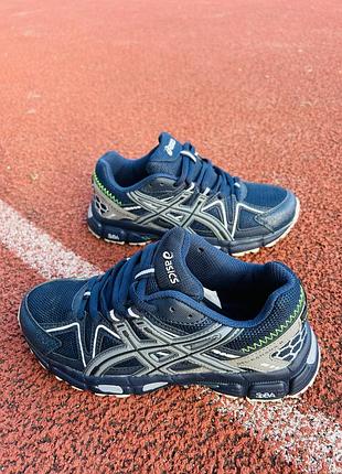 Кросівки asics
