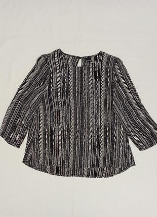 Легка блузка gina tricot