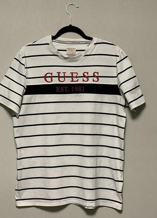 Футболка guess