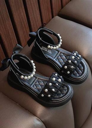 Босоніжки для дівчинки 2