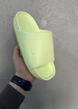 Шльопанці/шльопки nike calm slide