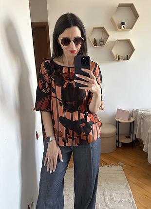 Дуже красива шовкова блуза