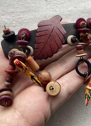 Шпилька автомат дерево з рухливими підвісками.