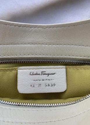 Salvatore ferragamo сумка багет9 фото