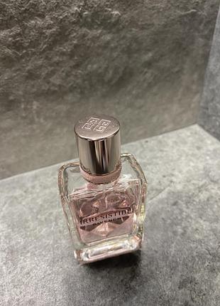 Парфумована вода givenchy irresistible very floral флакон 35мл