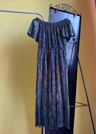 Комбінезон з широкими штанами 8-9 років