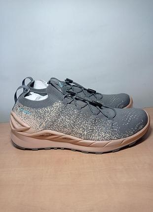 Кросівки XL / 50