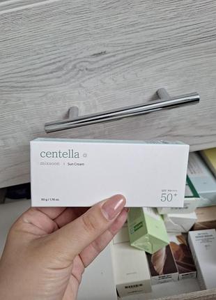 Mixsoon - солнцезащитный крем с центеллой азиатской - centella sun cream