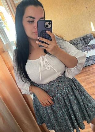 Сукня синя з білим