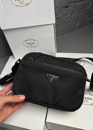 Месенджер prada nylon.