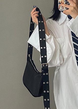 Сумка компактная через плечо кроссбоди женская черная на длинном ремне новая