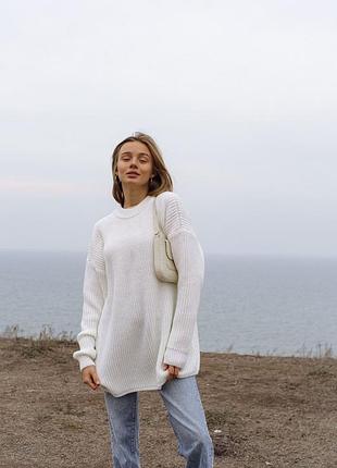 Белый свитер тёплый 3