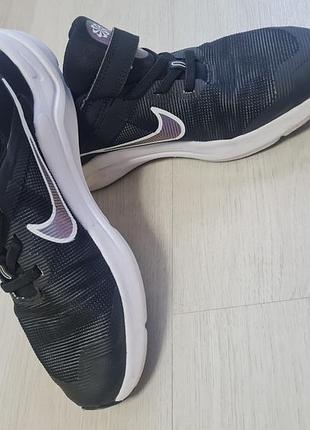 Кросівки nike
