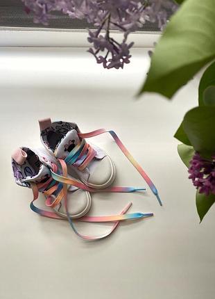 Кроссовки кеды