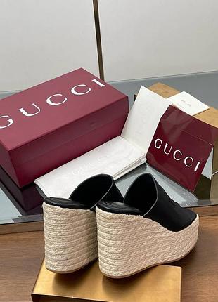 Босоніжки gg шкіряні на танкетці висока платформа плетена