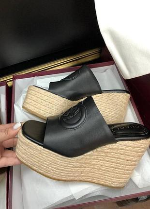 Босоніжки gg шкіряні на танкетці висока платформа плетена