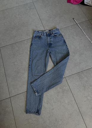 Стильные джинсы zara мом  размер 34