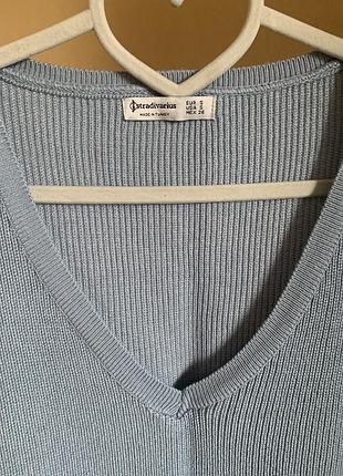 Жіноча тоненька блакитна жилетка stradivarius